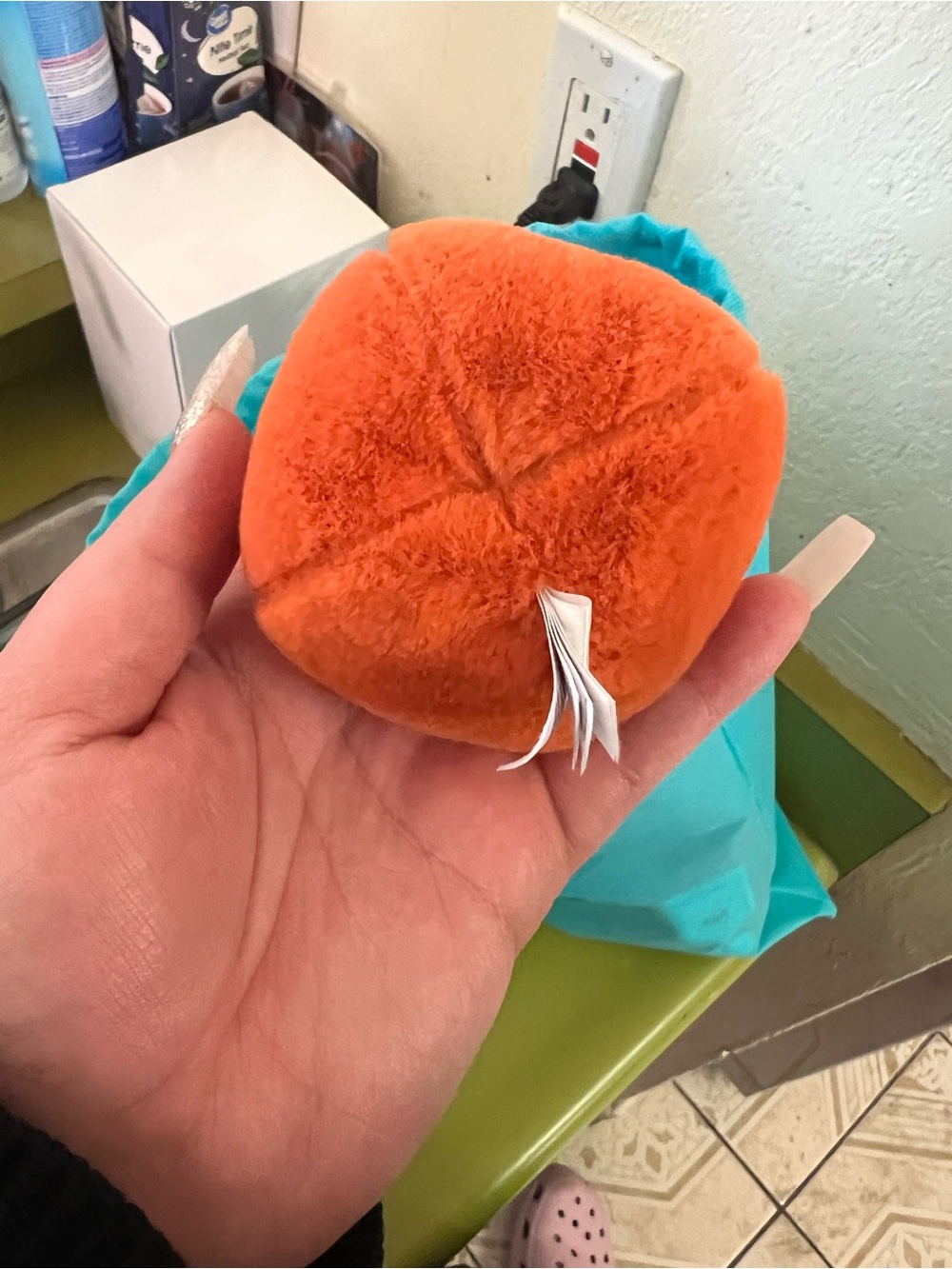 JACK O LANTERN PLUSH HALLOWEEN KEYCHAIN - Picture 4 of 6
